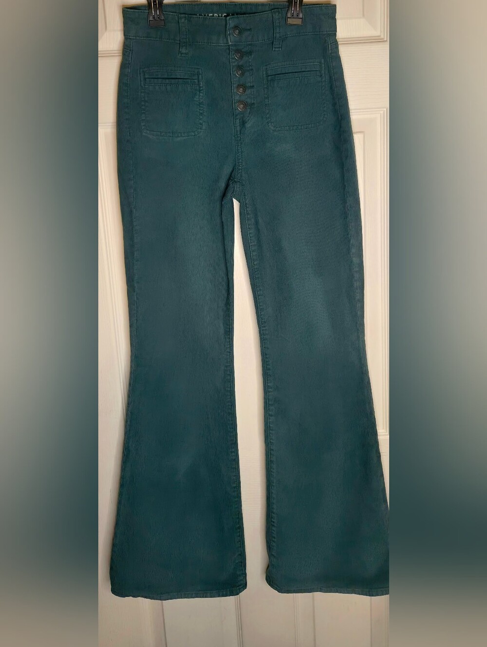 American Eagle Hi-Rise Flare Corduroy Pants – Size 0